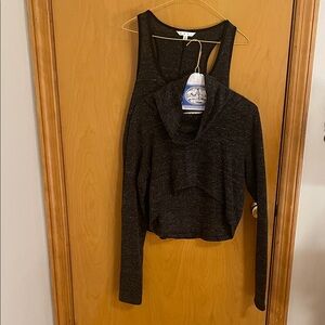 Charcoal Long Sleeve Crop Top w/ Matching Tank; has slits for thumbs